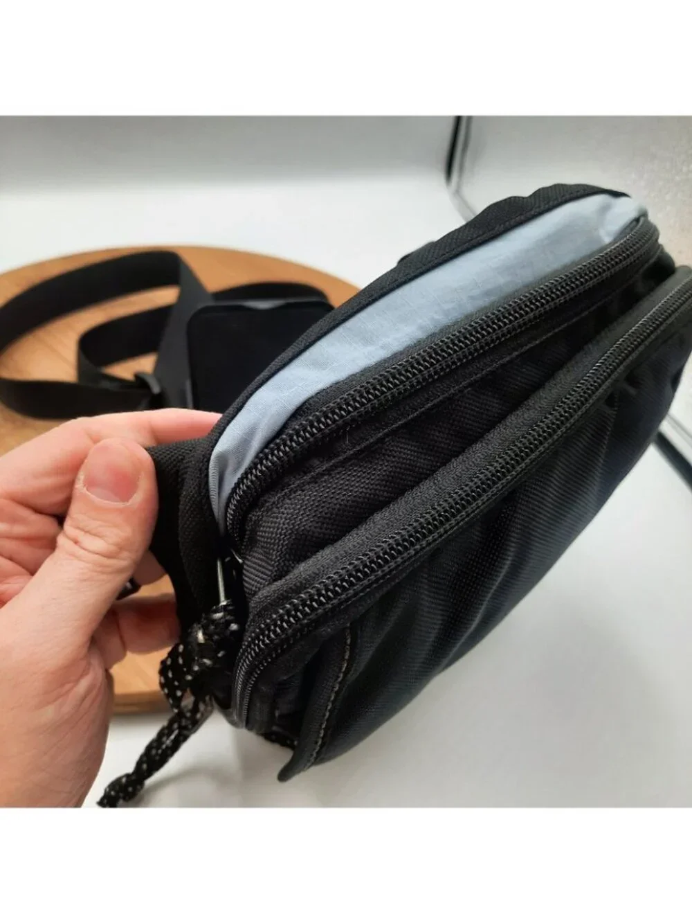 Overland Equipment Crossbody Bag Bayliss Travel Outdoor Pockets Adjustable Strap